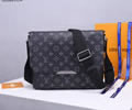 Louis Vuitton EXPLORER Size S Mens bag best quality