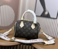 Louis Vuitton Women Bag LV