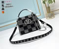 Valentino Garavani VSLING Women bag