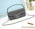 Valentino VLogo Signature Women bag