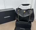 CHANEL 25A HOBO Size L Women bag