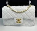 CHANEL Size M Women bag