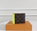 LV Wallet MULTIPLE 11.5 x 9 x 1.5CM Top quality