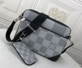 Louis Vuitton Pochette Trio men Bag LV 