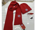 CANADA GOOSE Scarves and Cap Set