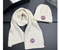 CANADA GOOSE Scarves and Cap Set