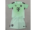 Kids kit 25-26 Bayern GK green soccer jersey