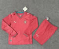 Kids Portugal Home Soccer Uniform 26 27