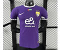 Player version 25-26 Al Ain FC home soccer jersey
