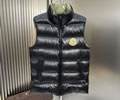 MONCLER Mens Vest Down best quality