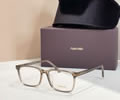 TOM FORD Glasses MODEL TF5735B SIZE 56-17-145