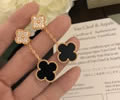 Van Cleef & Arpels Earring best quality