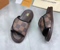 LOUIS VUITTON Men Slippers best quality