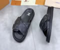 LOUIS VUITTON Men Slippers best quality