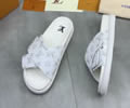 LOUIS VUITTON Men Slippers best quality