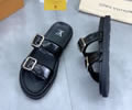 LOUIS VUITTON Men Slippers best quality