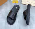 LOUIS VUITTON Men Slippers best quality
