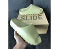 Yeezy Slide Lovers