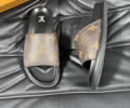 LV Men Slippers best quality