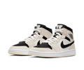 Air Jordan 1 Mid WMNS Barely Orange CBQ6472-800 Lovers shoes 