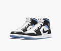 Air Jordan 1 Mid WMNS BQ6472-102 Lovers shoes