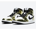 Air Jordan 1 Mid SE Metallic Gold DC1419-700 Lovers shoes 