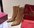 Valentino Women boots best quality