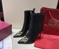 Valentino Women boots best quality